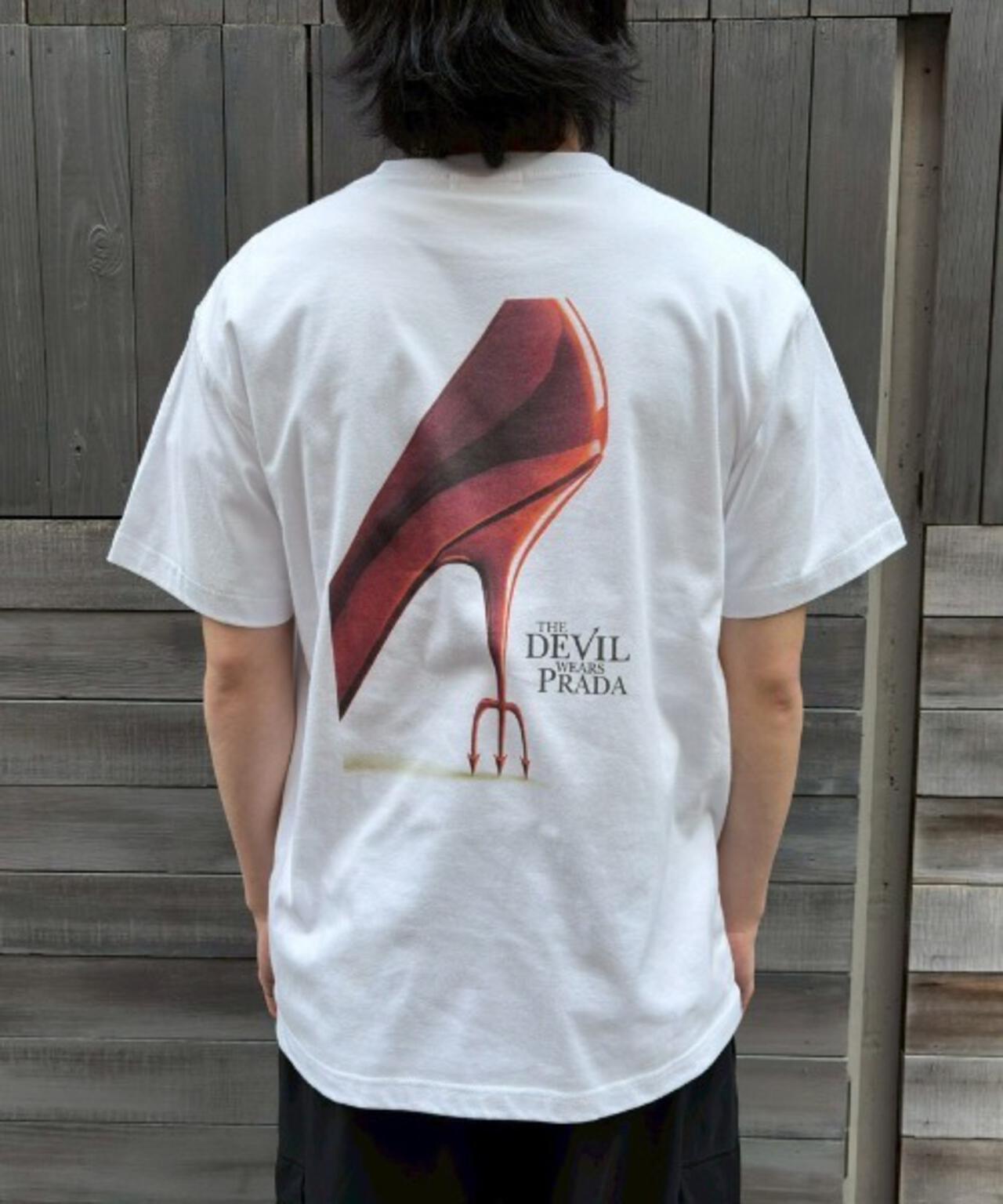 The DEVIL WEARS PRADA（穿普拉達的女王） 背部印花Logo T恤