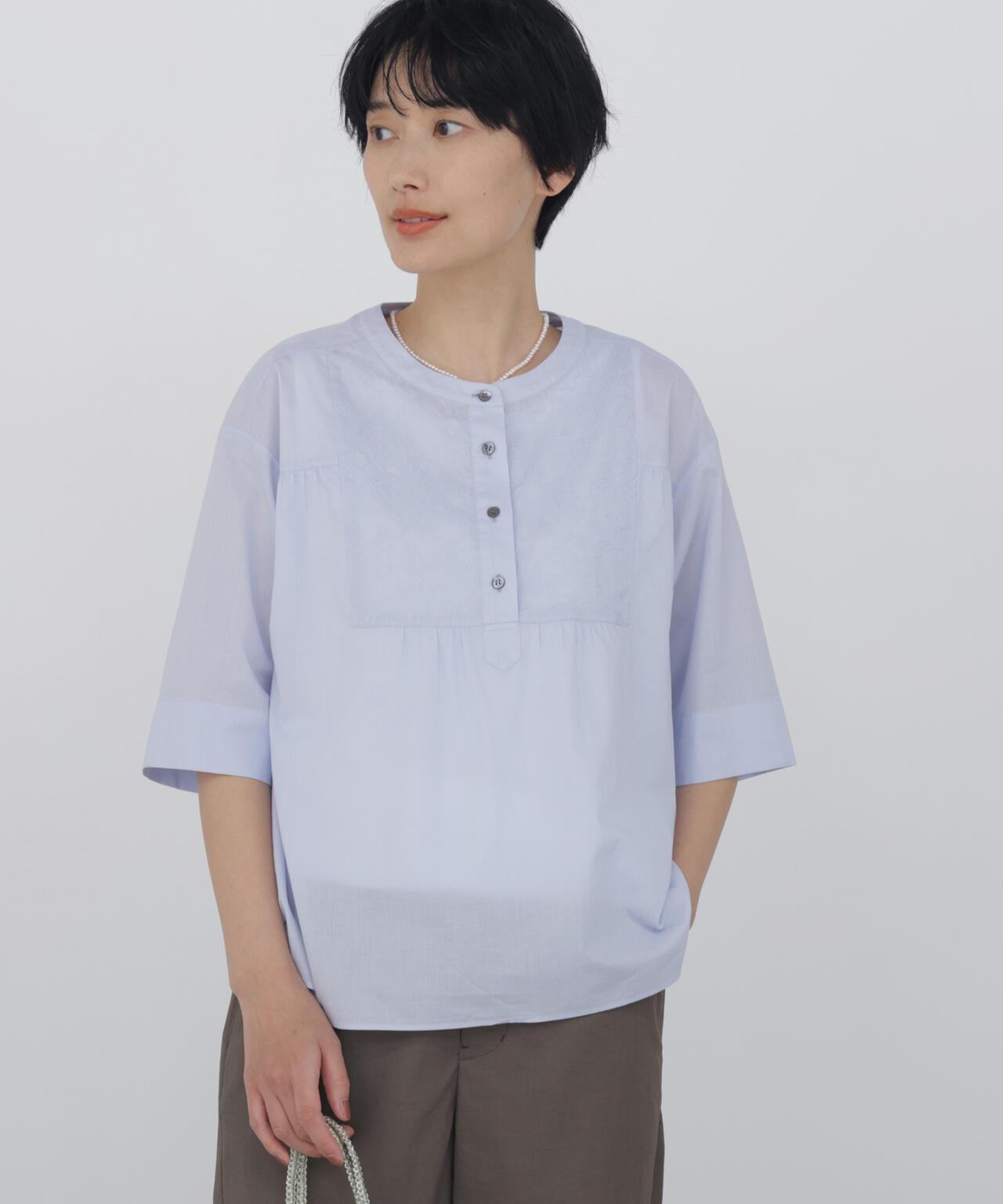 《洗える / Good Price》 刺繡拼接女襯衫