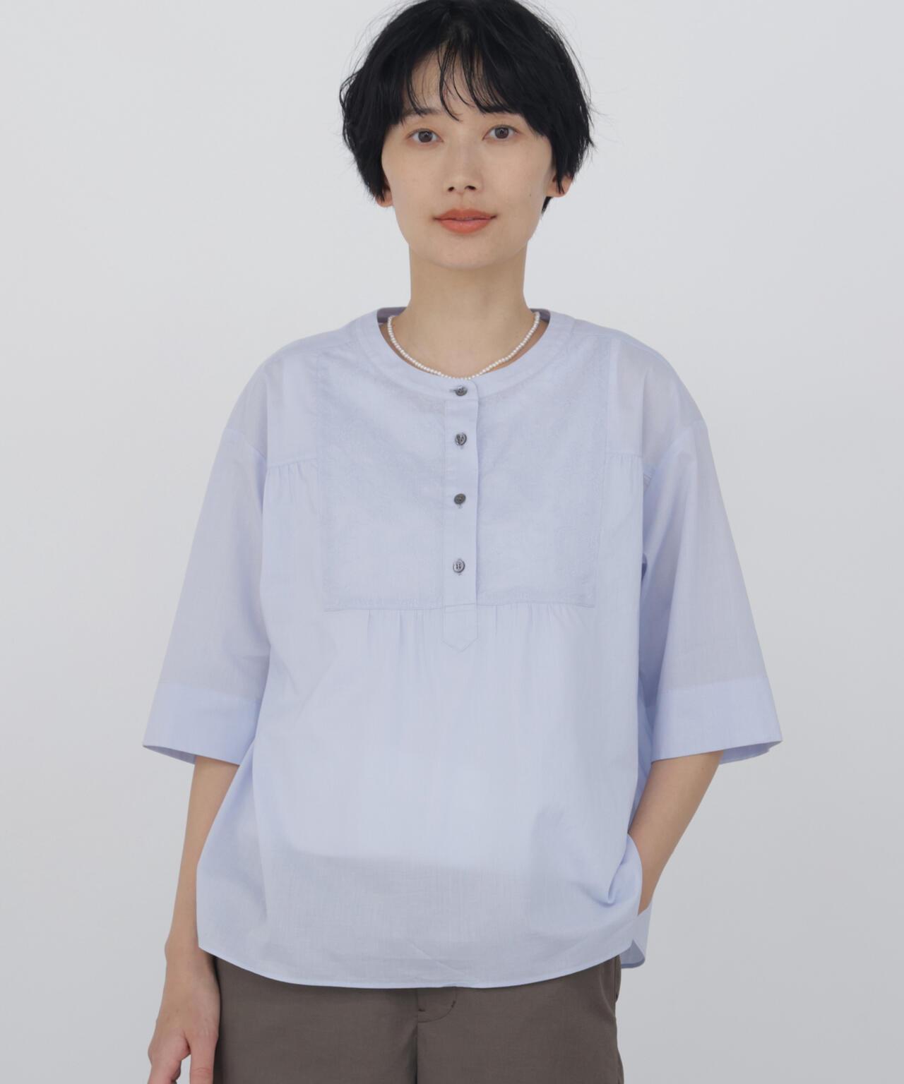 《洗える / Good Price》 刺繡拼接女襯衫