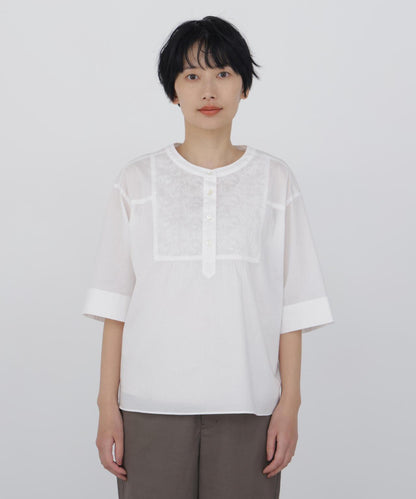 《洗える / Good Price》 刺繡拼接女襯衫