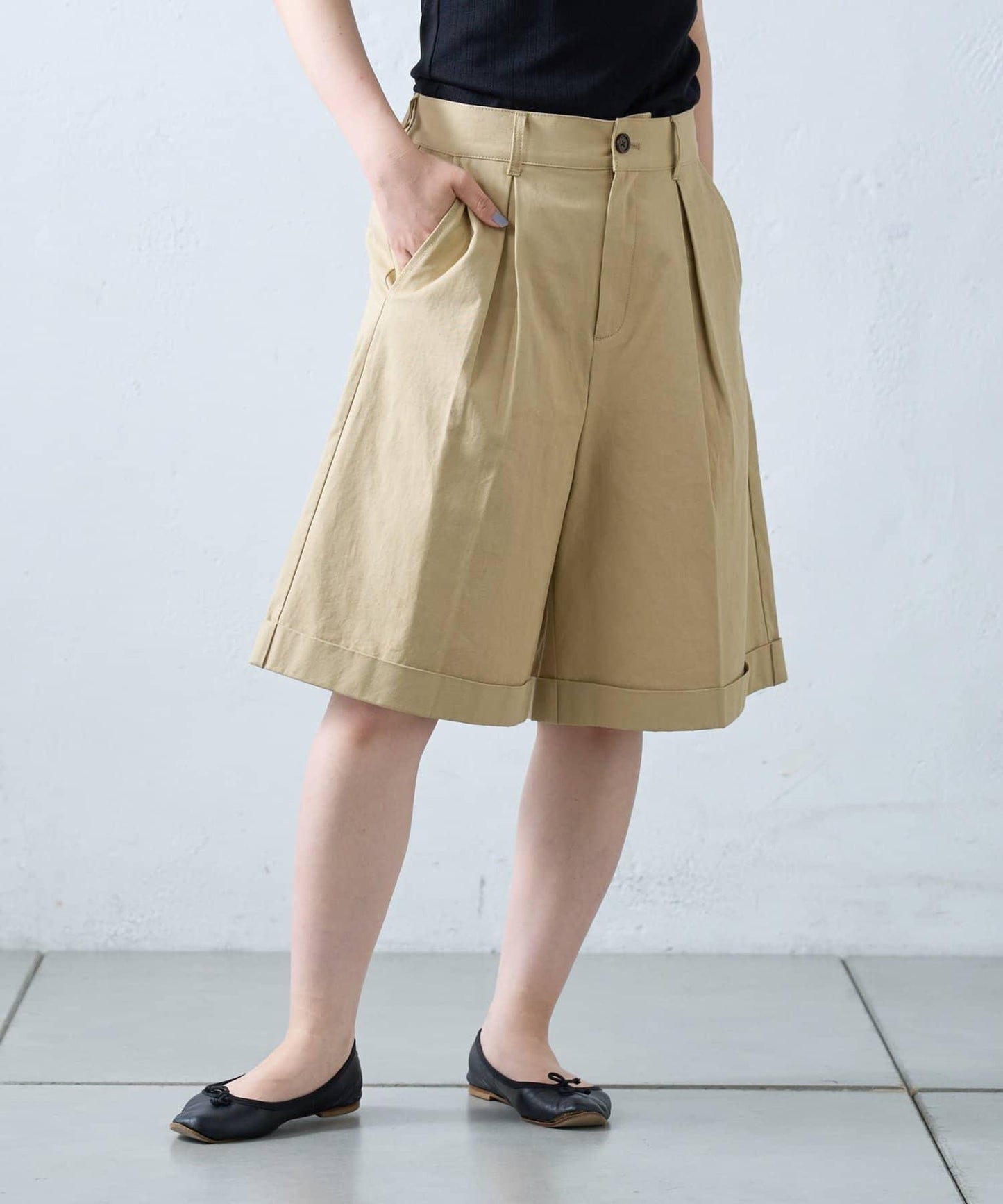willow 翻邊設計 Chino 短褲