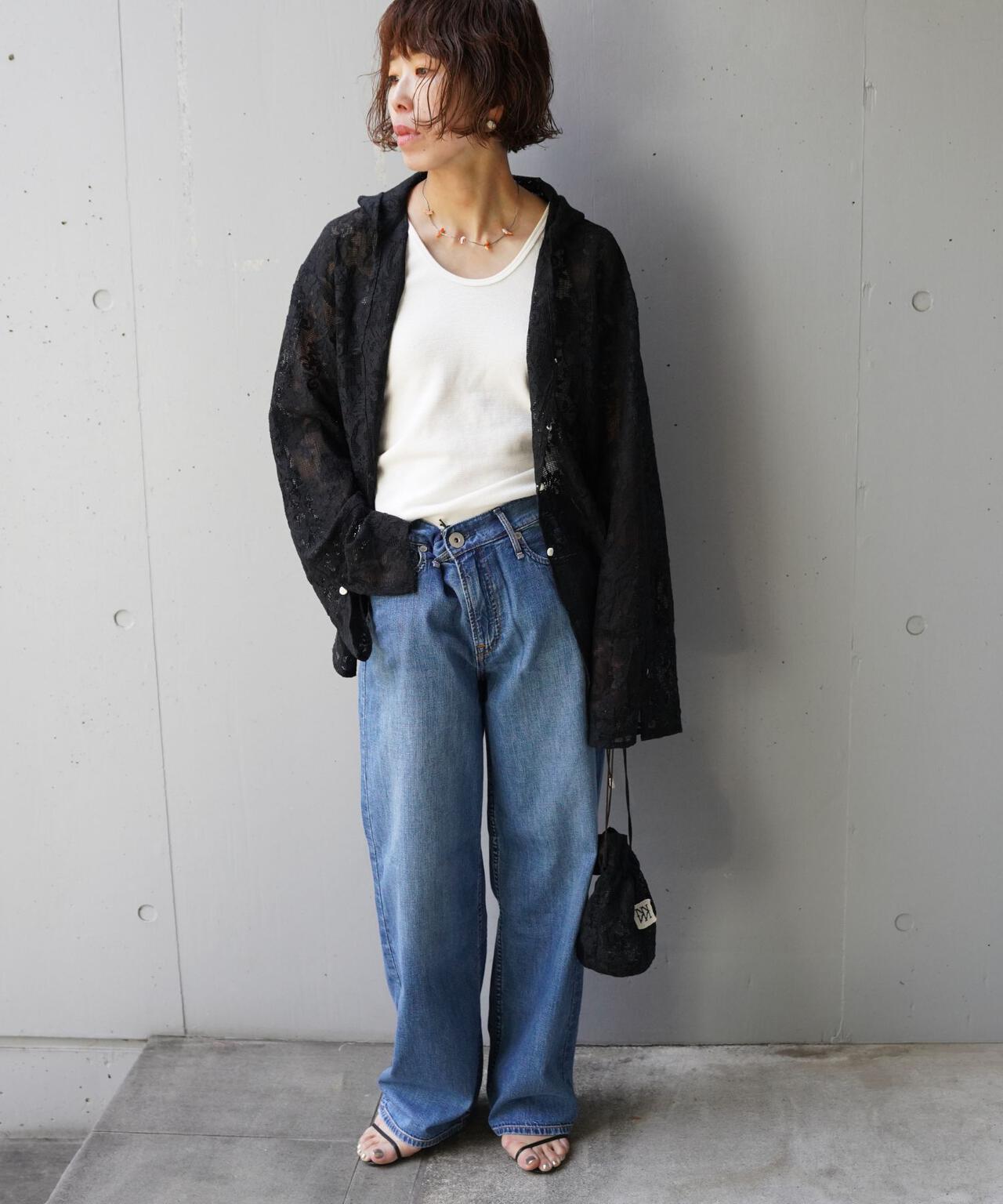 蕾絲設計 PORTABLE LACE HOODIE 連帽上衣