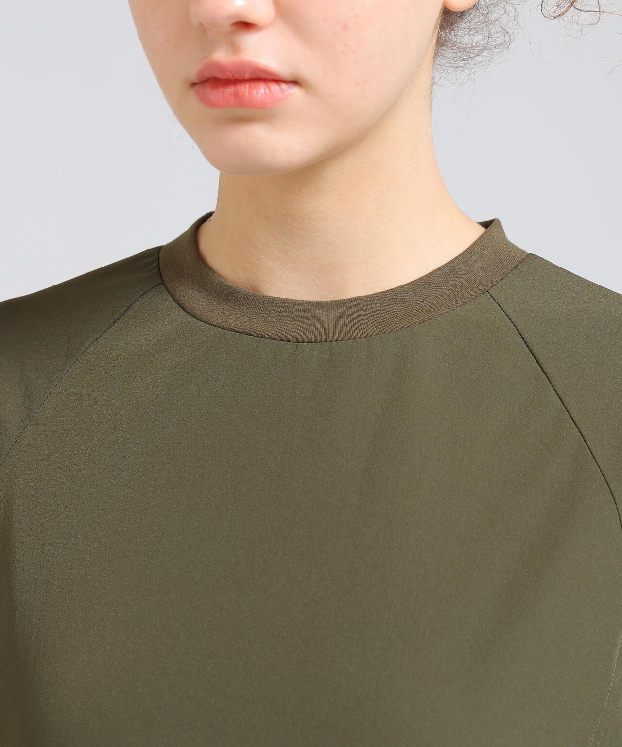 直營店限定 RAGLAN SLEEVE LOGO PRINT ZIP ACTIVE ONE PIECE 連衣裙