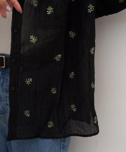 yomo企畫 輕透刺繡袖褶皺襯衫