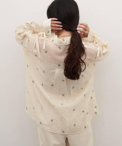 yomo企畫 輕透刺繡袖褶皺襯衫