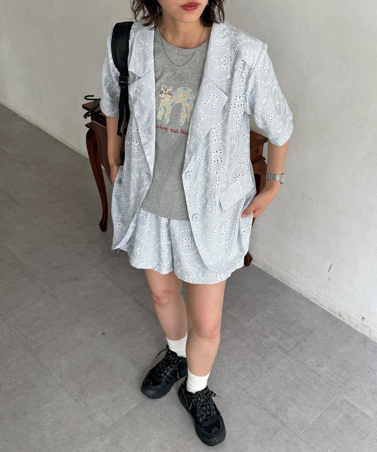蕾絲西裝風套裝