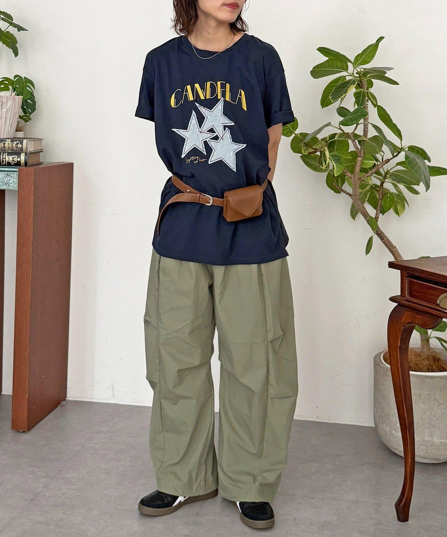清涼膝部褶皺尼龍褲子