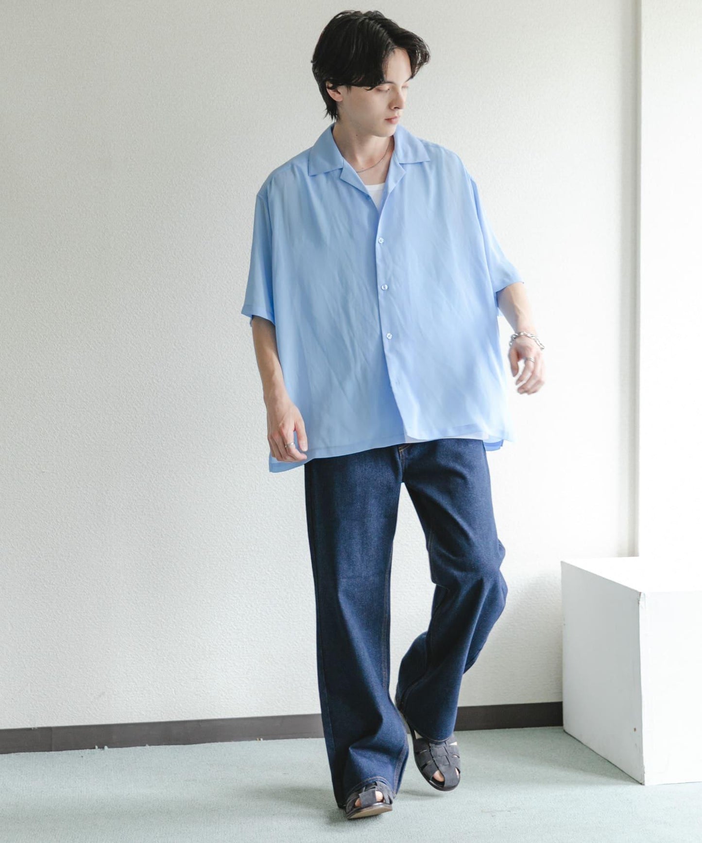 透紗楊柳質感 開領 襯衫