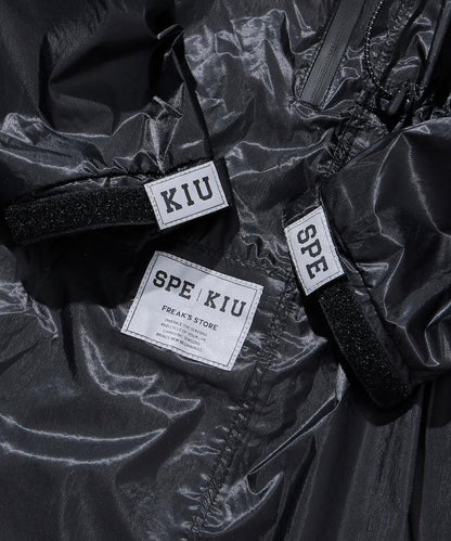 SPE×FREAKS KIU 《AIR》LIGHT 斗篷雨披