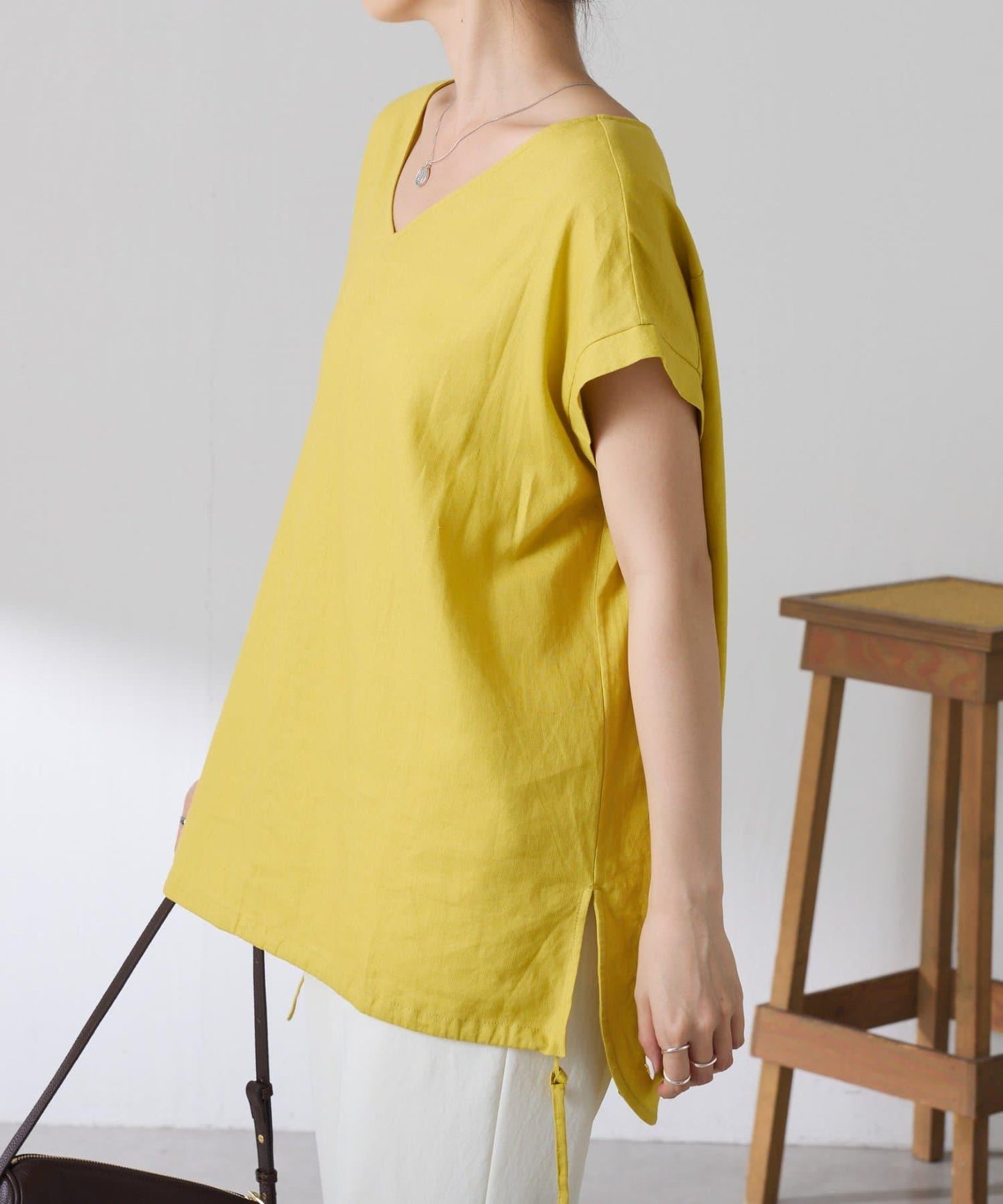 清爽麻混 抽繩設計 休閒 blouse 上衣