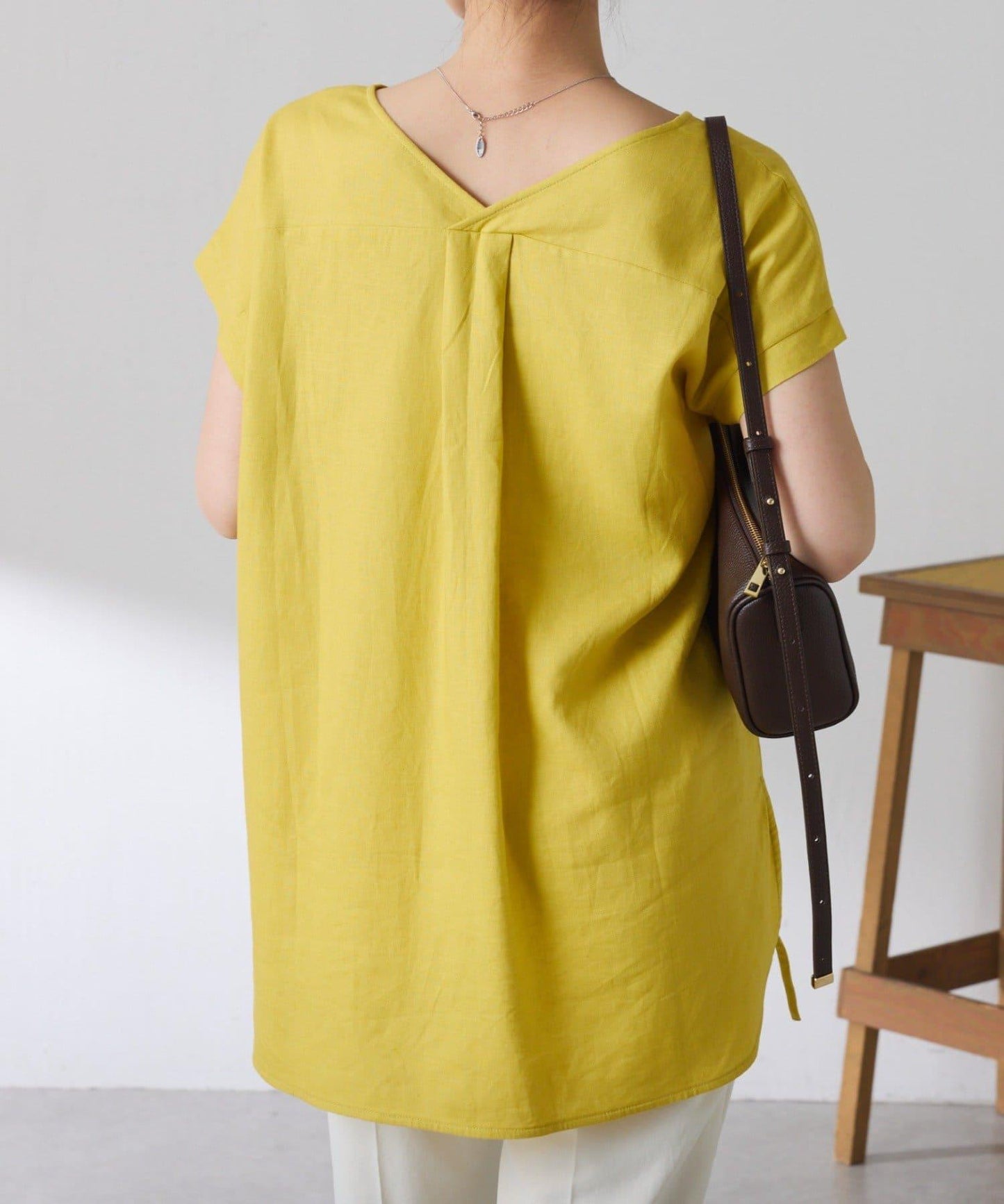 清爽麻混 抽繩設計 休閒 blouse 上衣