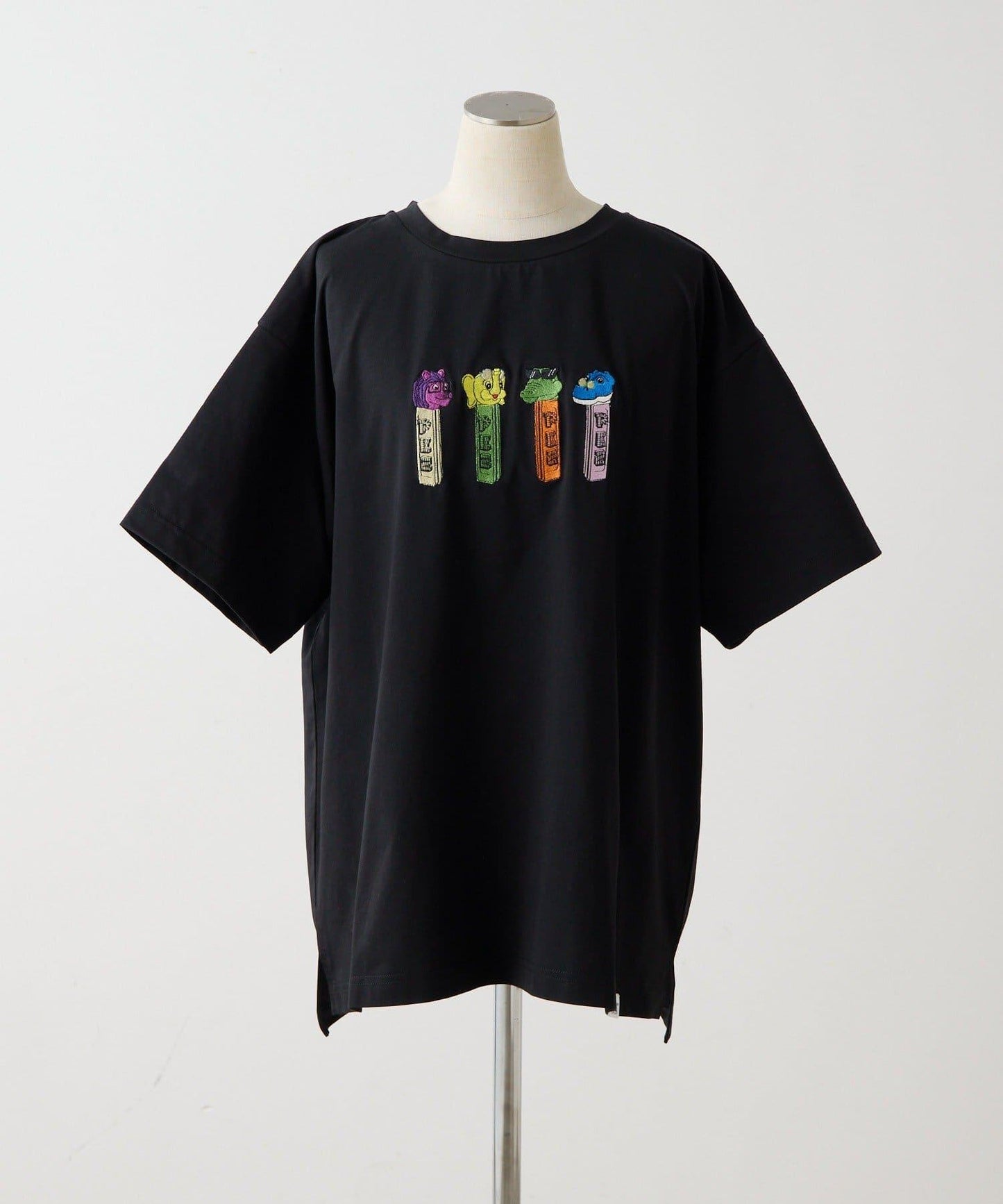 PEZ×ear 刺繡設計 T恤 《UVカット/吸水速乾/接觸冷感あり/手洗い可》