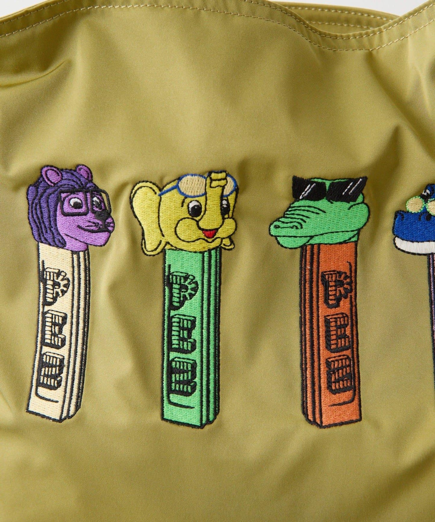 PEZ×ear A4尺寸適配 斜挎包