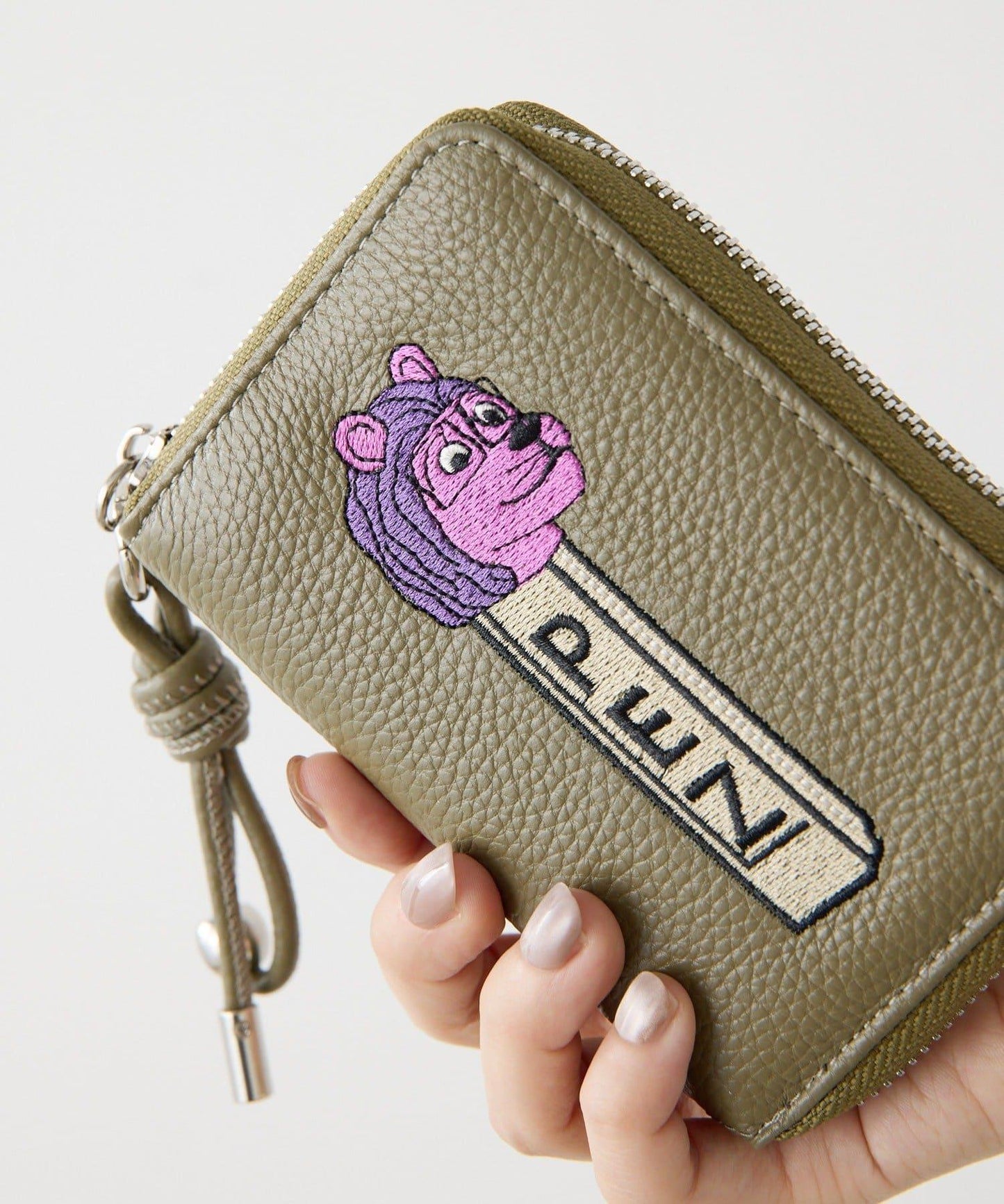 PEZ×ear 刺繡設計 真皮 摺疊錢包（含色）