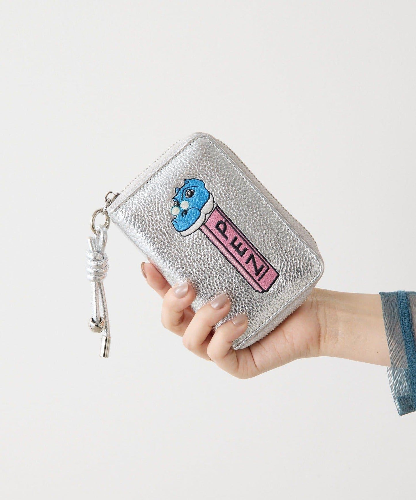 PEZ×ear 刺繡設計 真皮 摺疊錢包（含色）