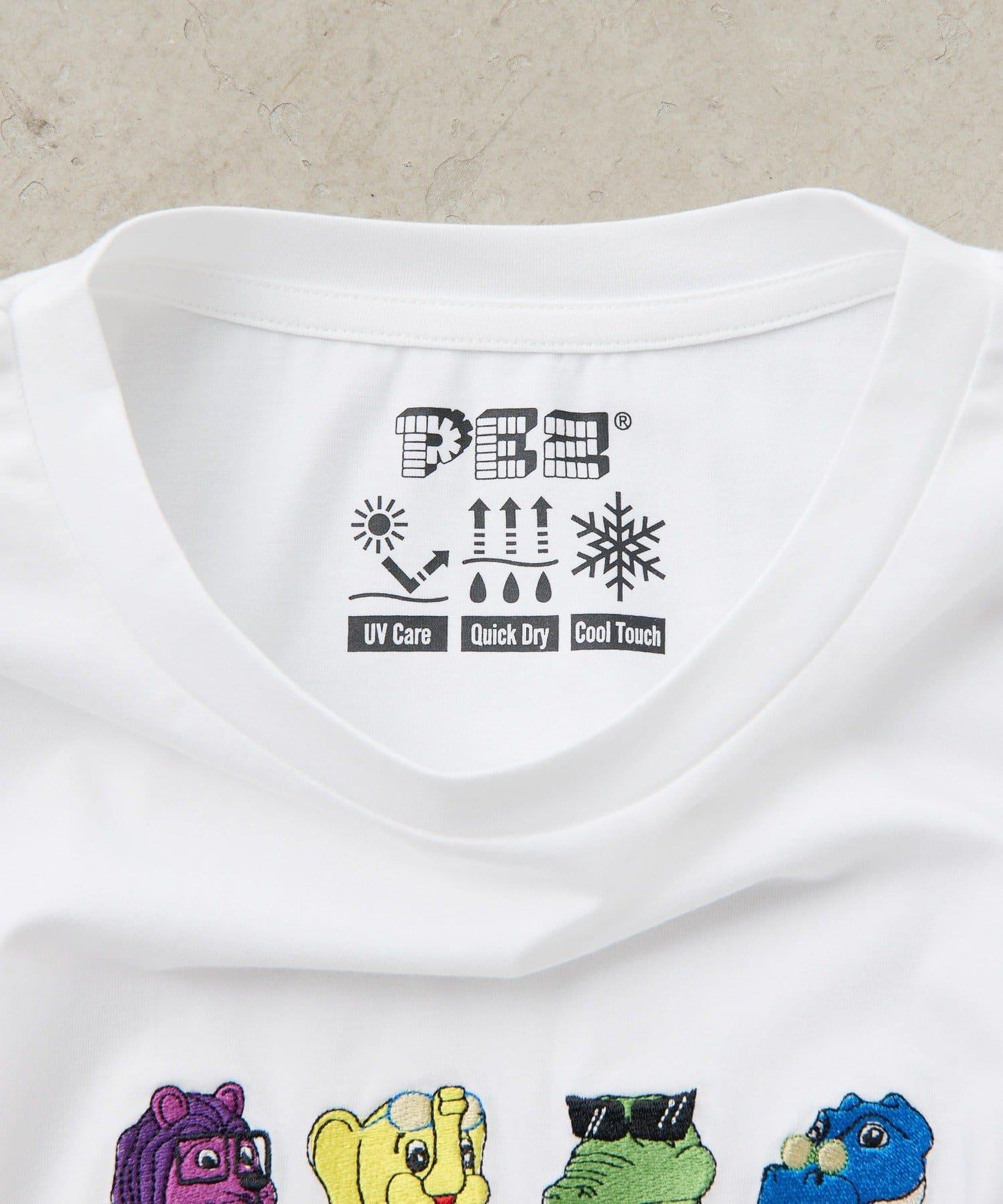 PEZ×ear 刺繡設計 T恤 《UVカット/吸水速乾/接觸冷感あり/手洗い可》
