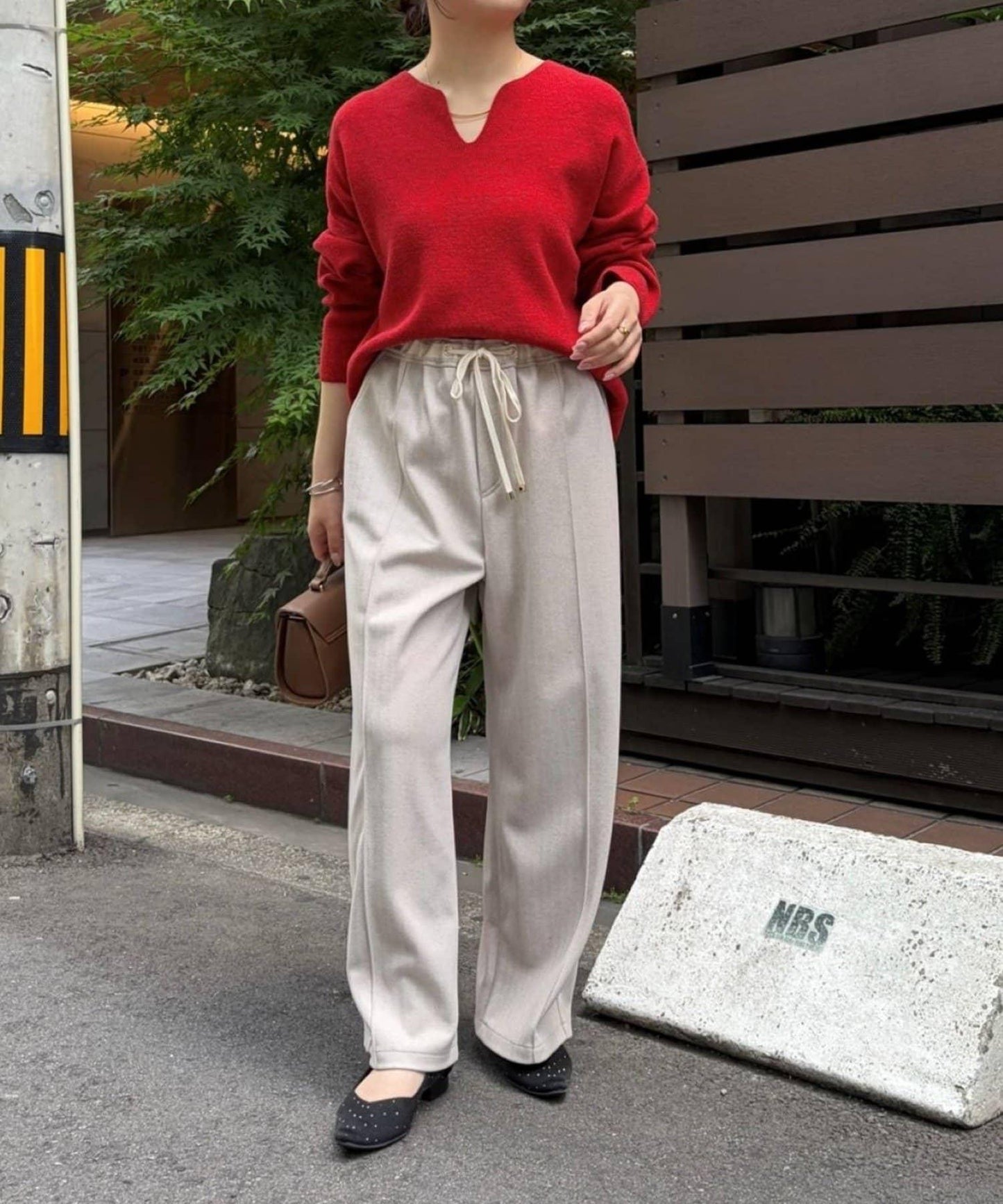 基礎款亦需優質之選 優雅風 休閒版型 休閒褲
