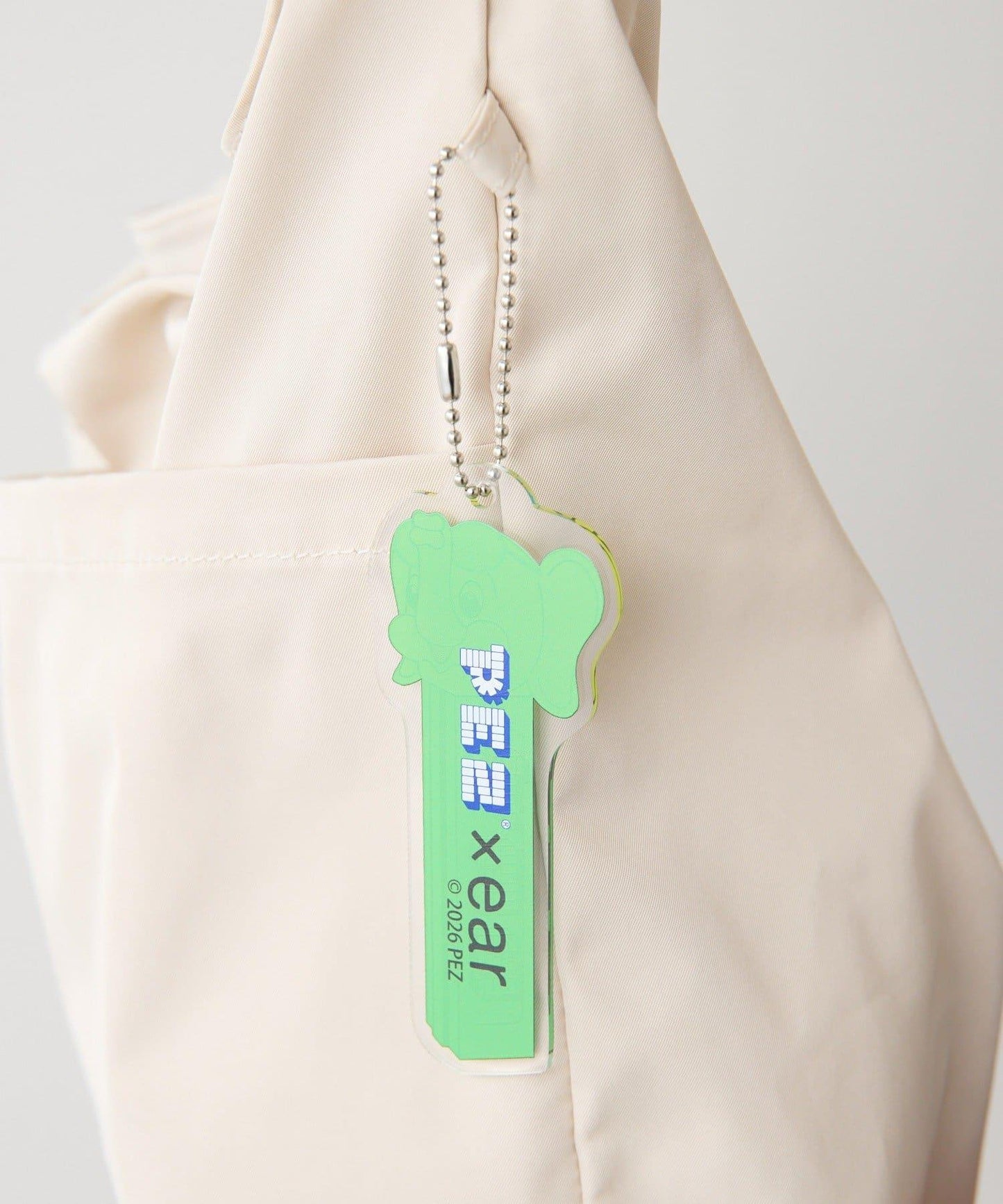 PEZ×ear A4尺寸適配 斜挎包