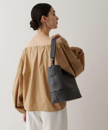 アウラ CERVO