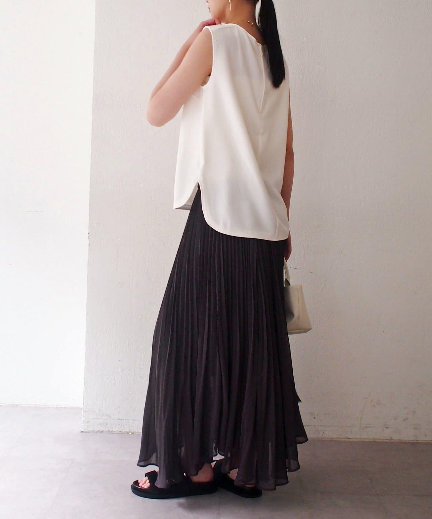 Loungedress 輕透褶皺半身裙