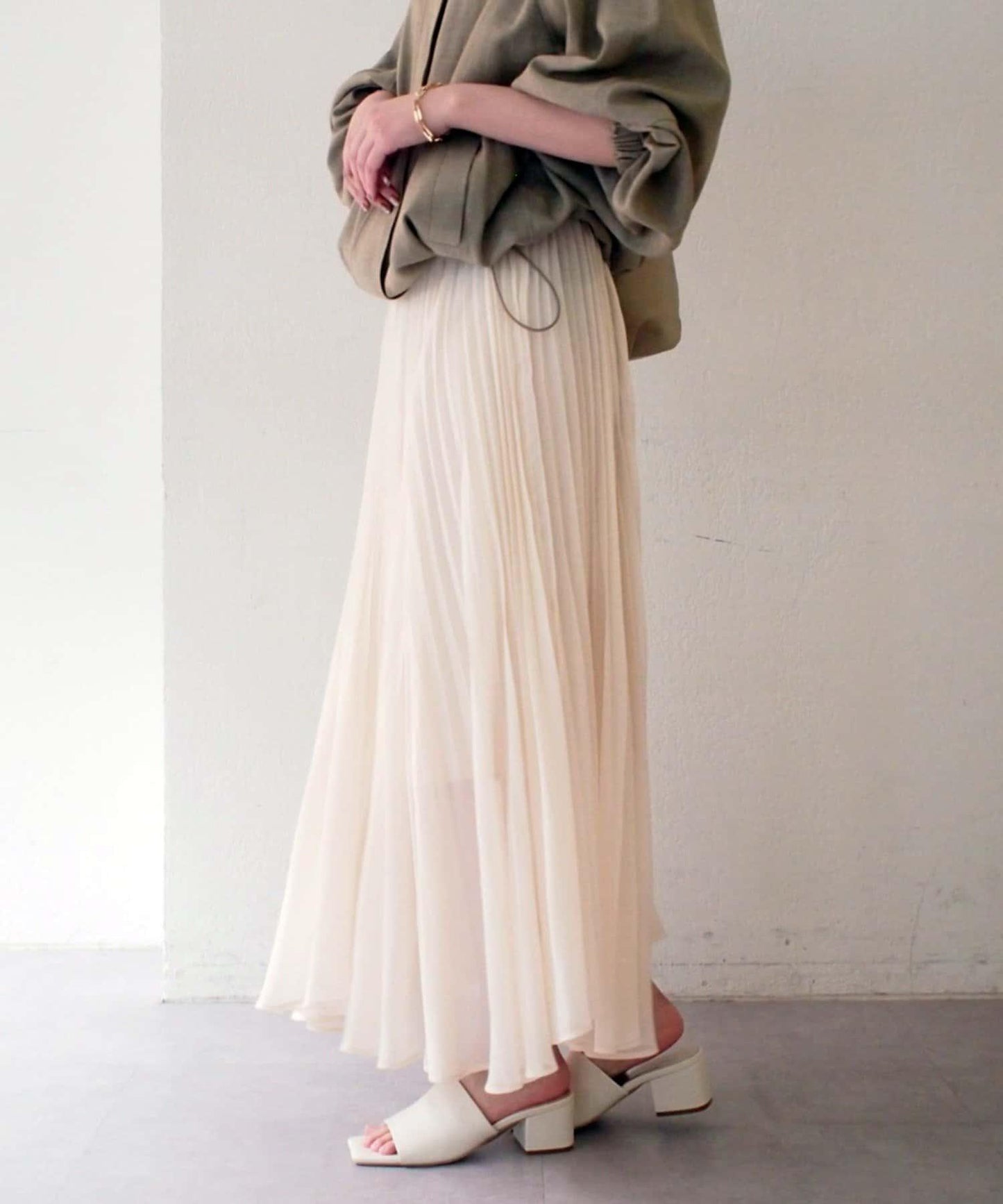 Loungedress 輕透褶皺半身裙