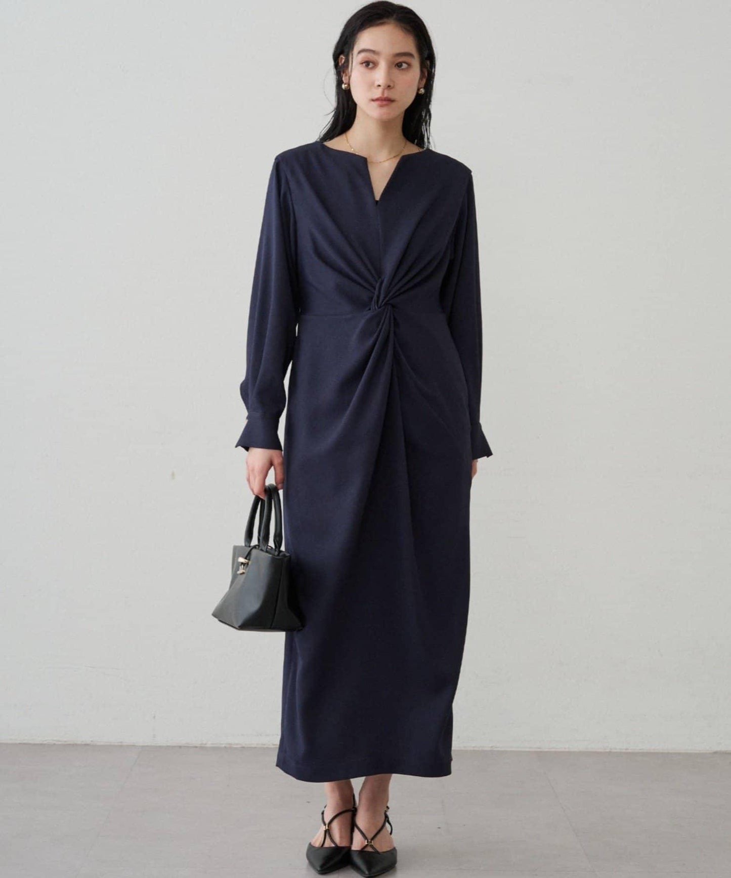 Loungedress 扭結V領連衣裙