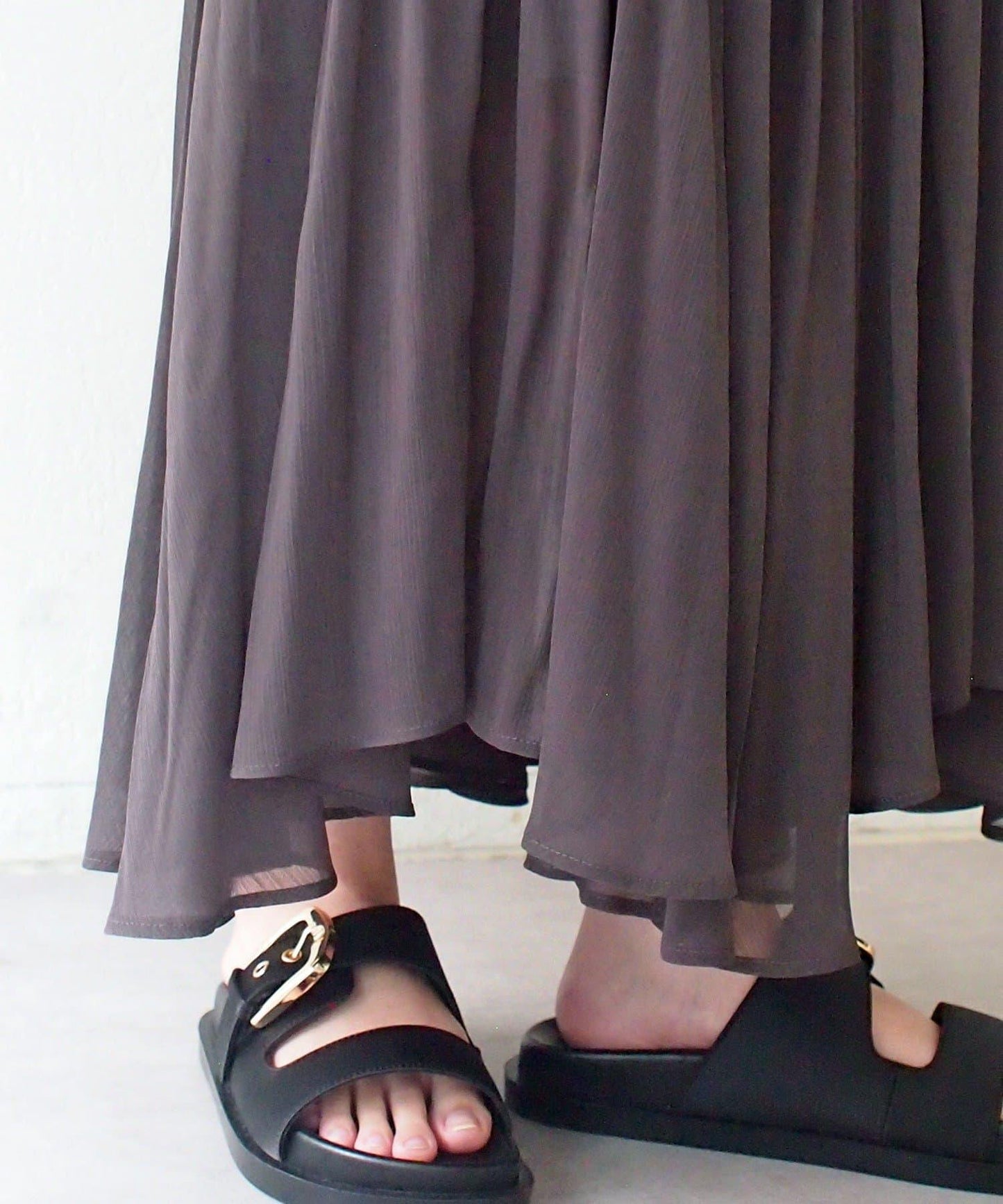 Loungedress 輕透褶皺半身裙