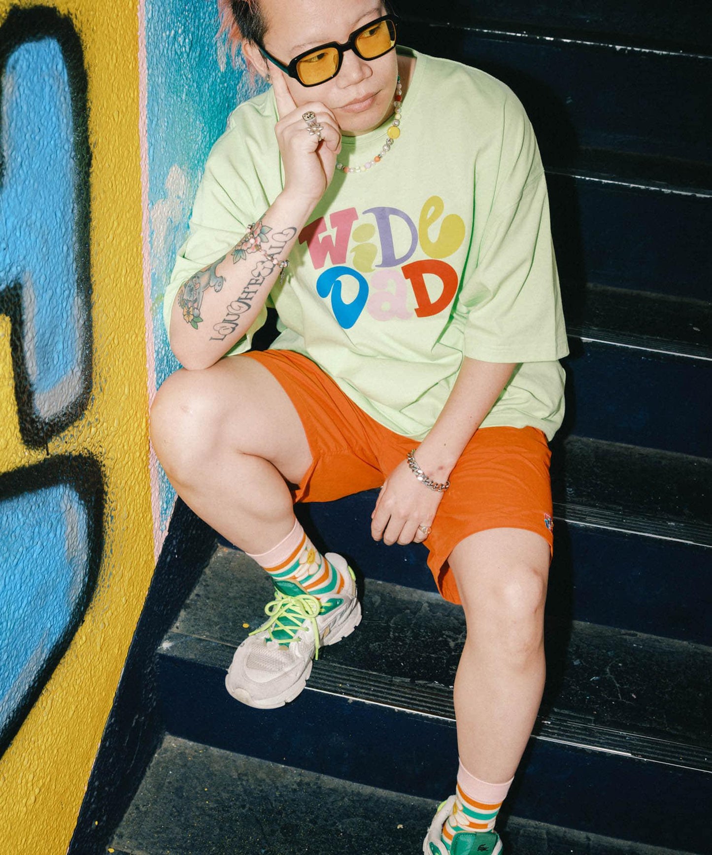 Wide Dad GRAPHIC T-SHIRTS WITH HATCH T恤
