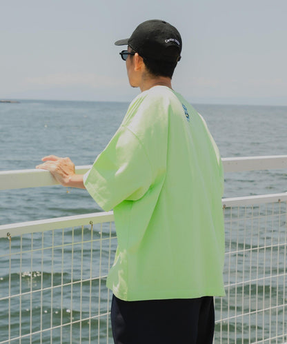 Wide Dad GRAPHIC T-SHIRTS WITH HATCH T恤