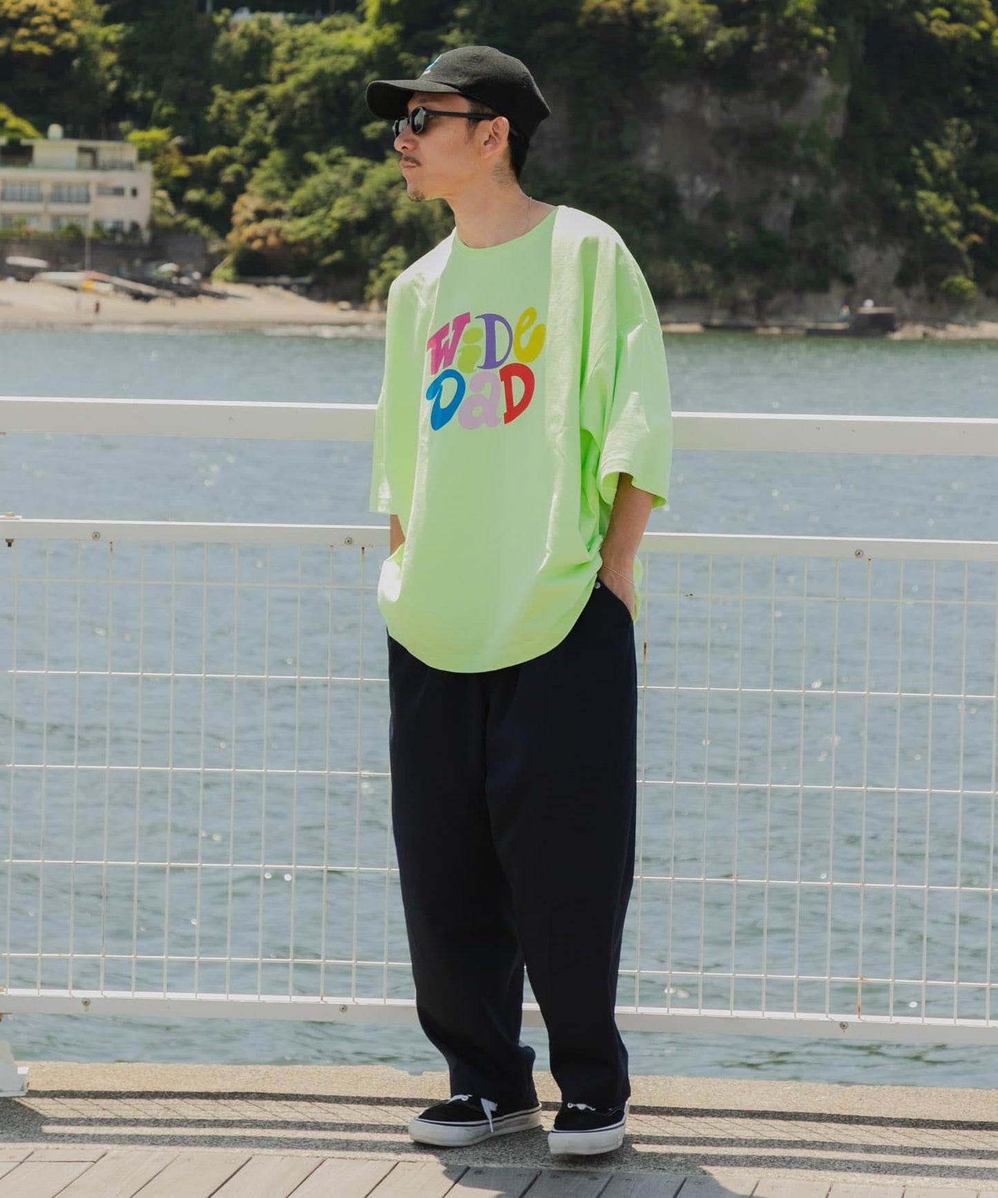 Wide Dad GRAPHIC T-SHIRTS WITH HATCH T恤