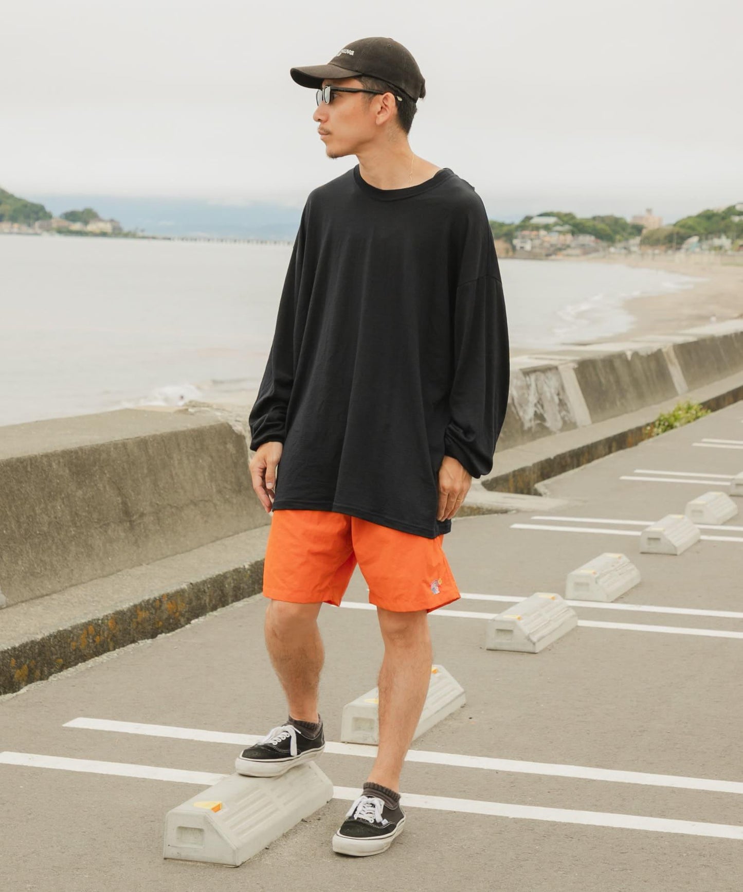 Wide Dad Graphic Shorts with Hatch 休閒短褲