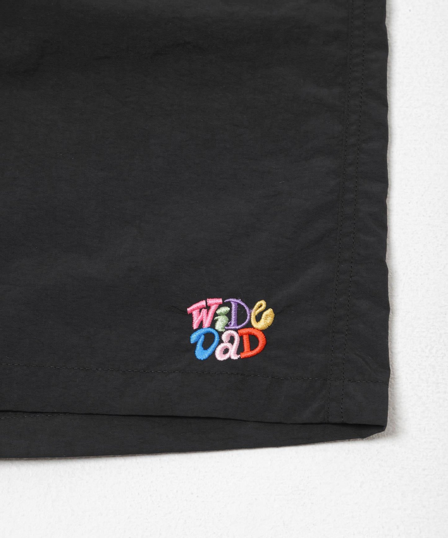 Wide Dad Graphic Shorts with Hatch 休閒短褲
