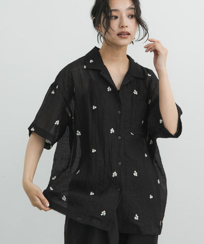 刺繡透紗襯衫