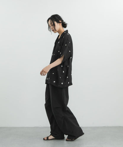 刺繡透紗襯衫
