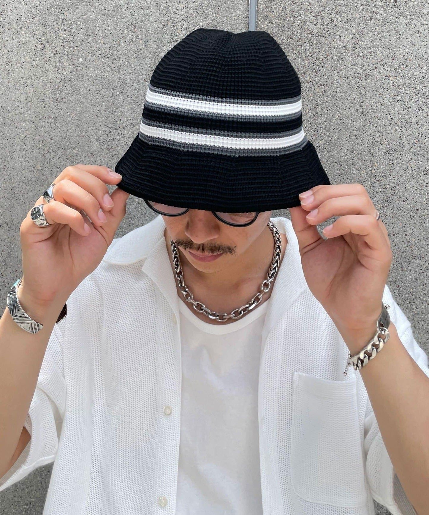 條紋針織帽
