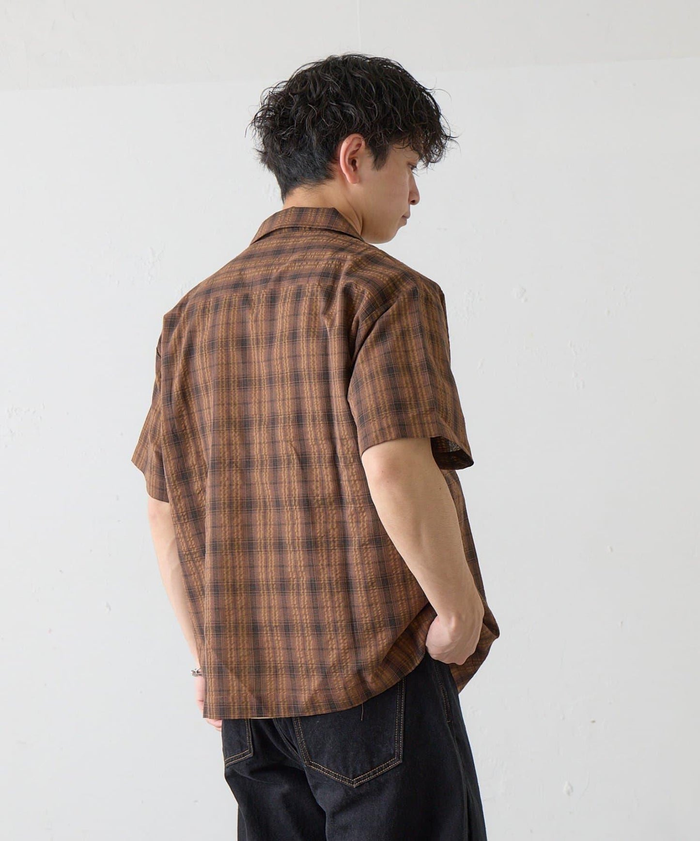 Kastane 男女同款 BM 格紋開襟襯衫