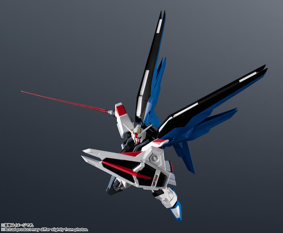 ガンダム（高達） GUNDAM UNIVERSE ZGMF-X10A FREEDOM GUNDAM RENEWAL