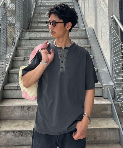 復古風亨利領T恤