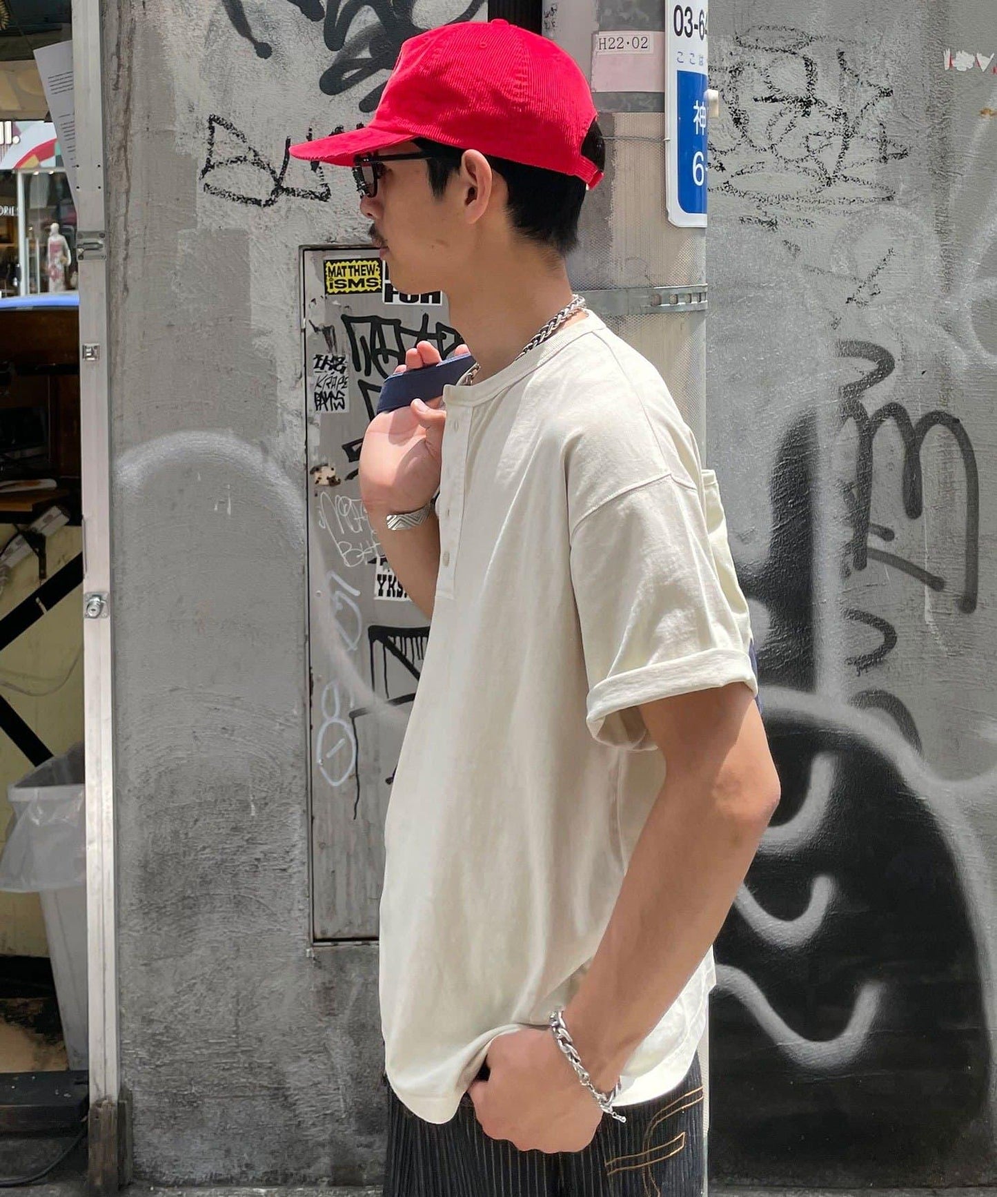 復古風亨利領T恤