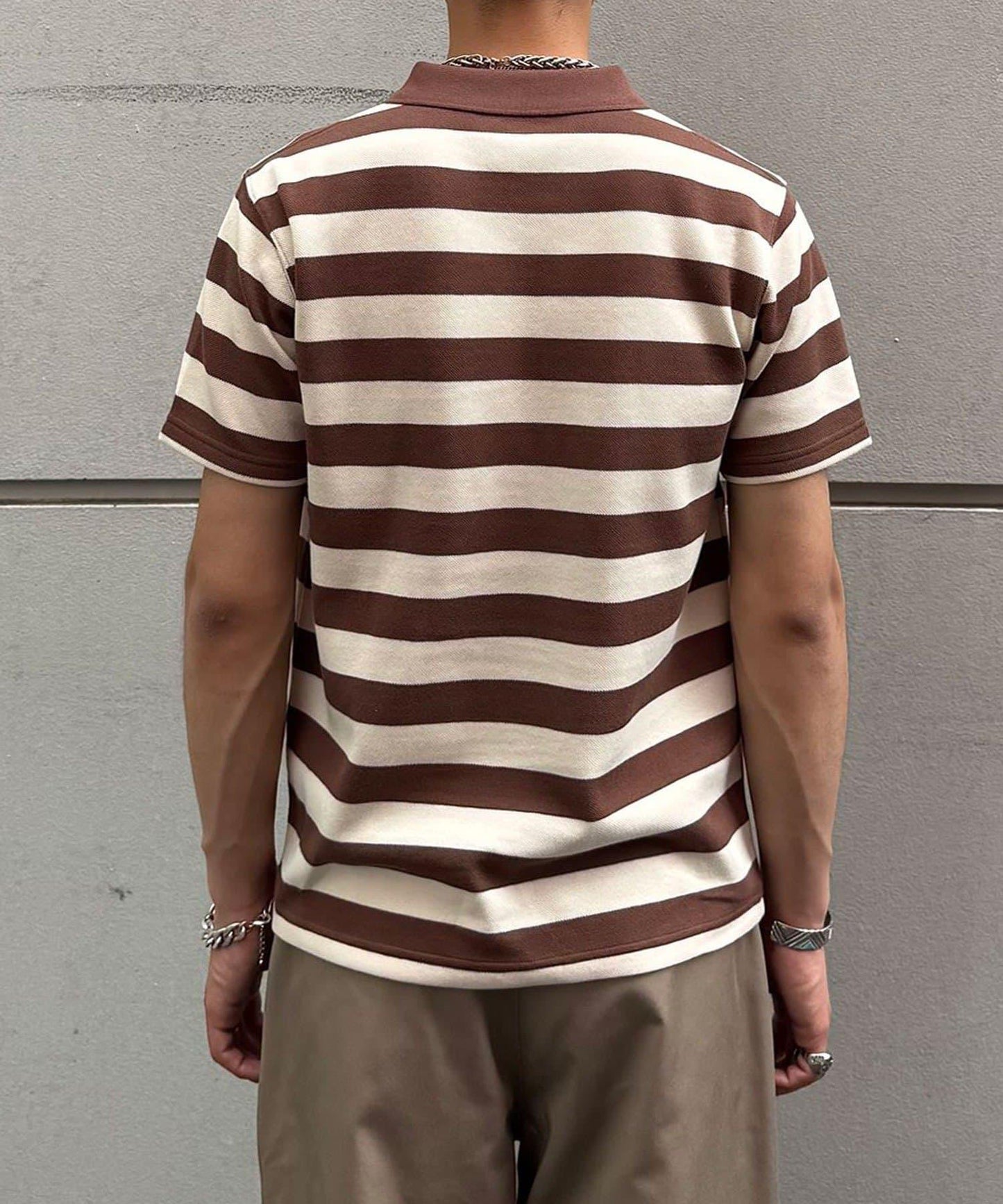 條紋開領POLO衫