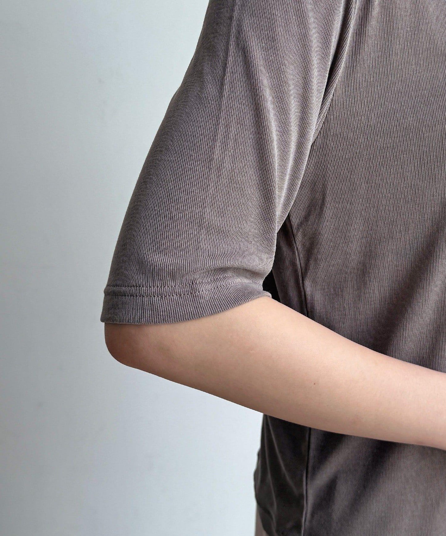 羅紋TEE