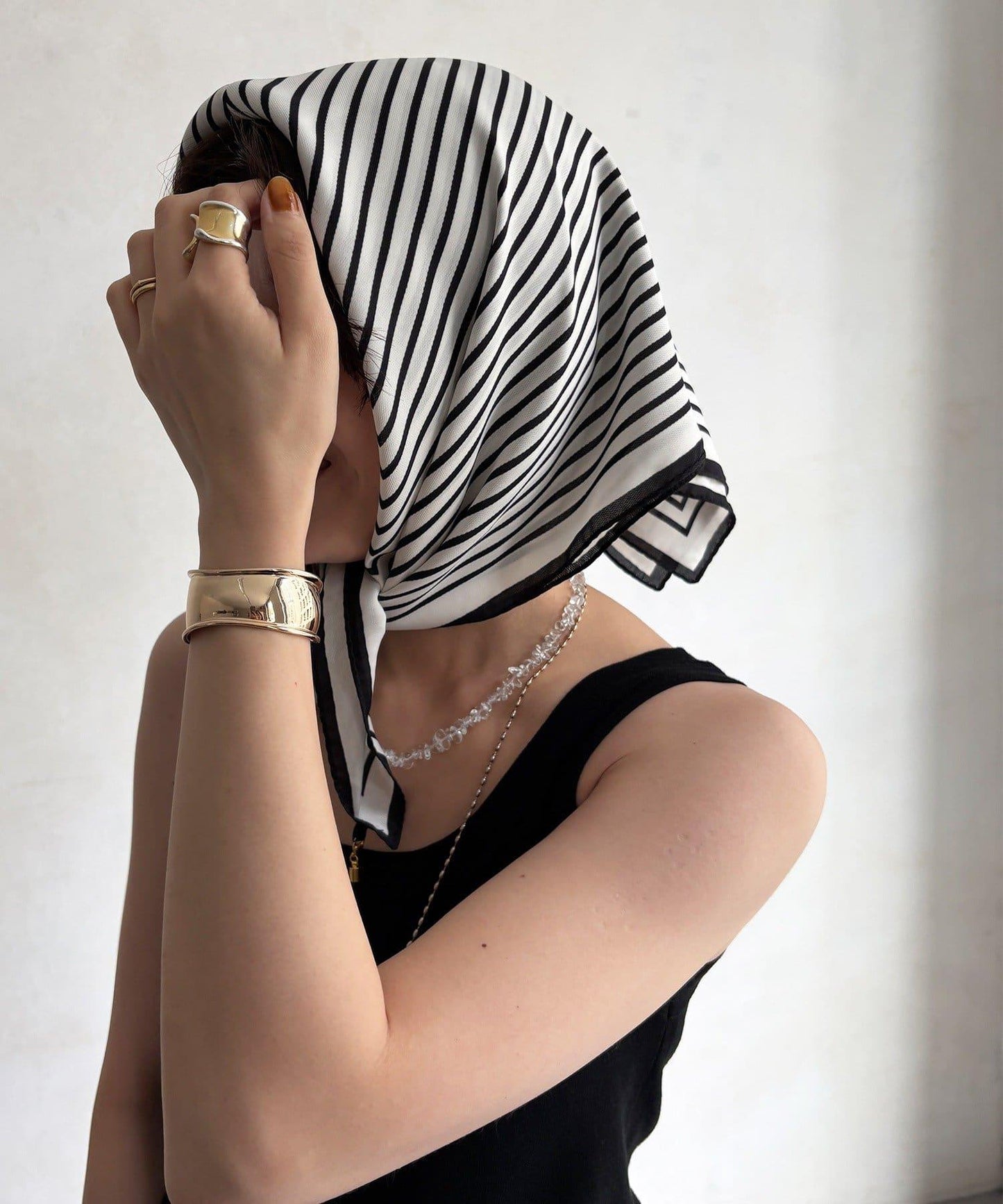 帶磁扣 幾何圖案 絲巾
