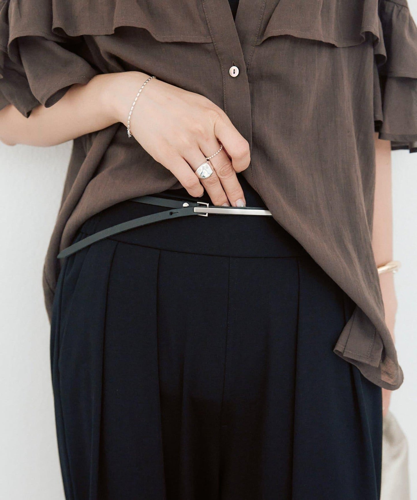 RIVE DROITE 板扣無尺碼腰帶
