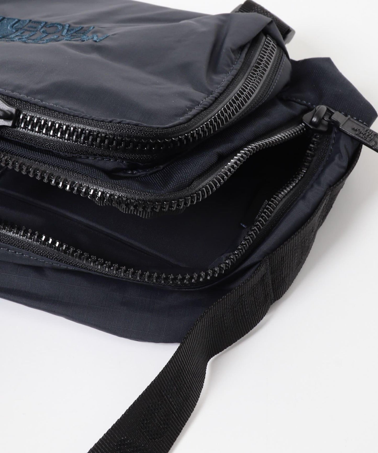 THE NORTH FACE PURPLE LABEL CDR Nylon 單肩包