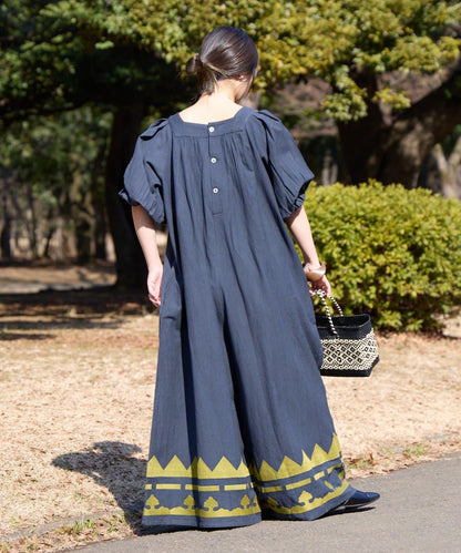Aguni 綿麻裾刺繡揹帶褲
