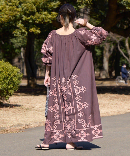 Aguni 2WAY 蓬鬆廓形 刺繡 連衣裙