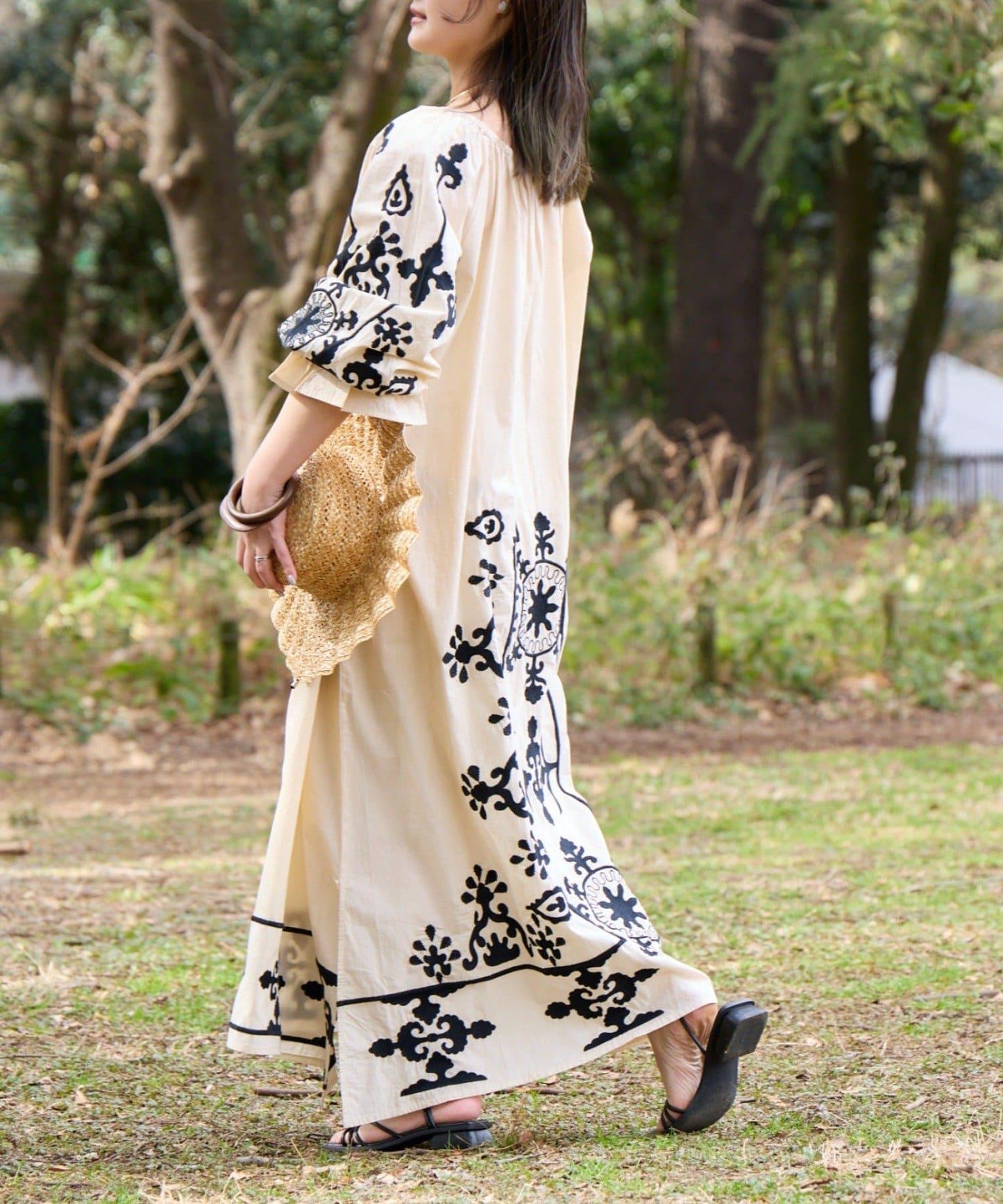 Aguni 2WAY 蓬鬆廓形 刺繡 連衣裙