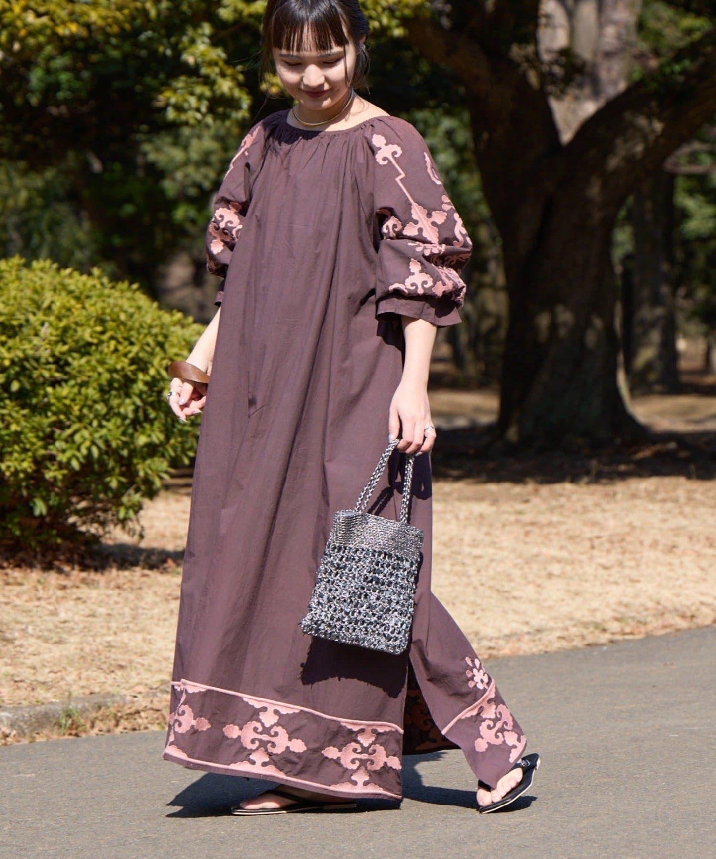 Aguni 2WAY 蓬鬆廓形 刺繡 連衣裙
