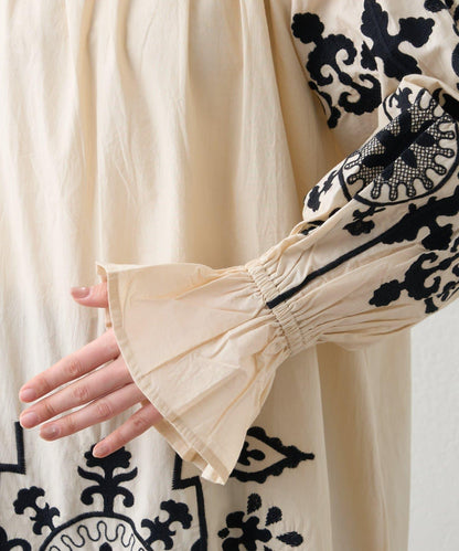Aguni 2WAY 蓬鬆廓形 刺繡 連衣裙
