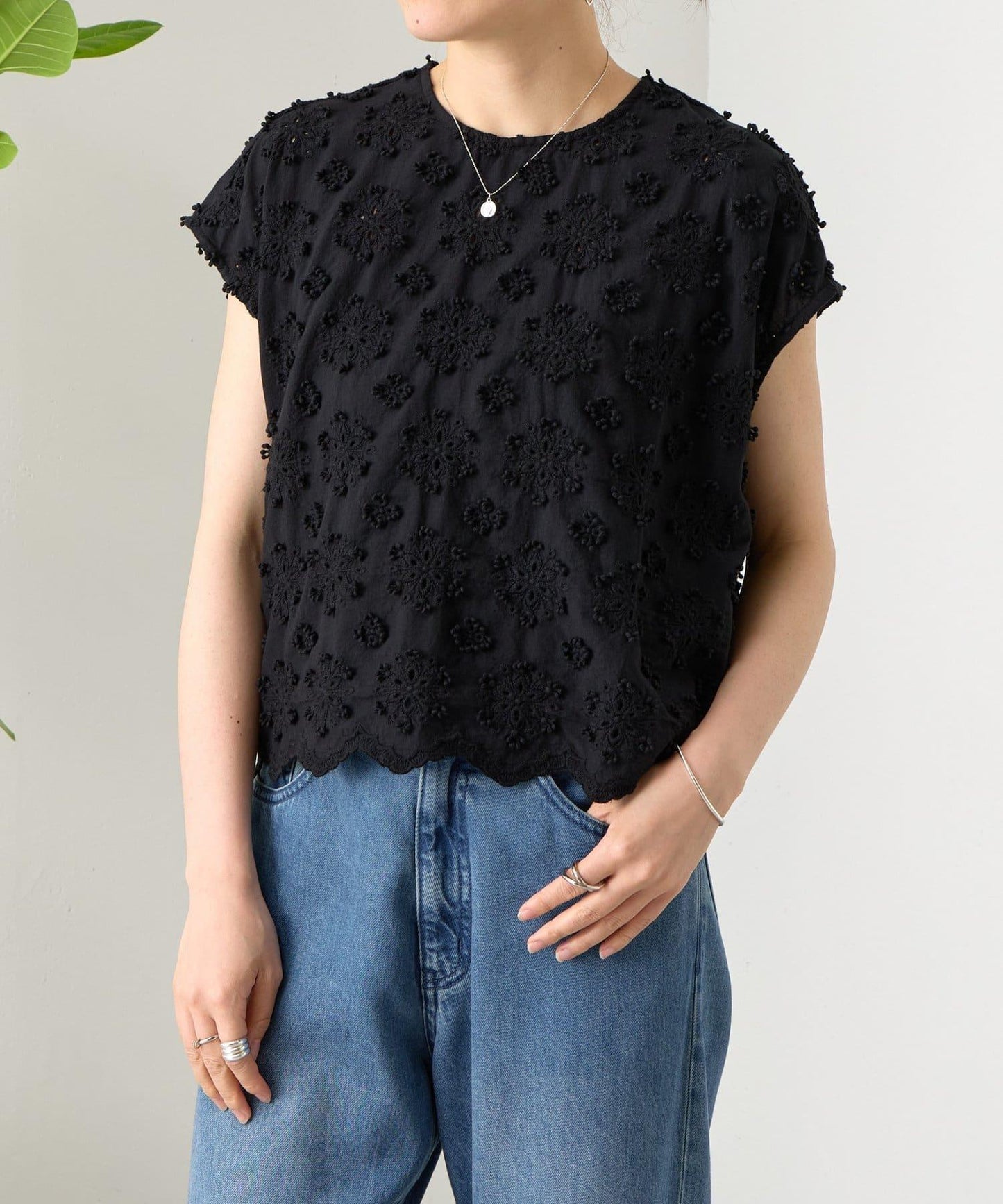 刺繡襯衫